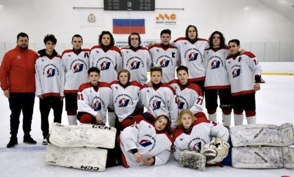 Хоккейная команда «Сахалин-2008» — победитель Первенства ДФО до 17 лет