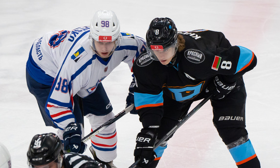 «Сахалинские Акулы» проиграли в Беларуси