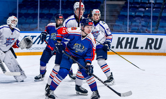 «Сахалинские Акулы» проиграли второй матч в Мытищах