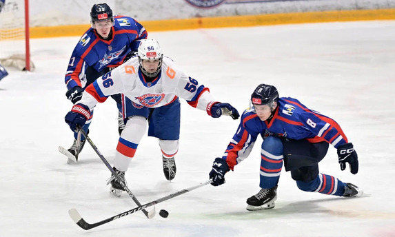 «Сахалинские Акулы» одержали победу в&nbsp;матче с&nbsp;«Академией СКА»