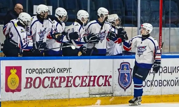 Даниил Баннов: «Моя задача&nbsp;— быть стабильным и&nbsp;надежным на&nbsp;льду»