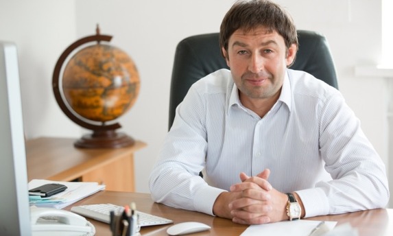 Президент «Сахалинских акул» Константин Резницкий: думаем, что важнее — «молодежка» или детский хоккей