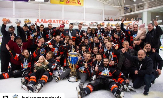 Бывший игрок «Сахалинских Акул» стал чемпионом Украины по хоккею
